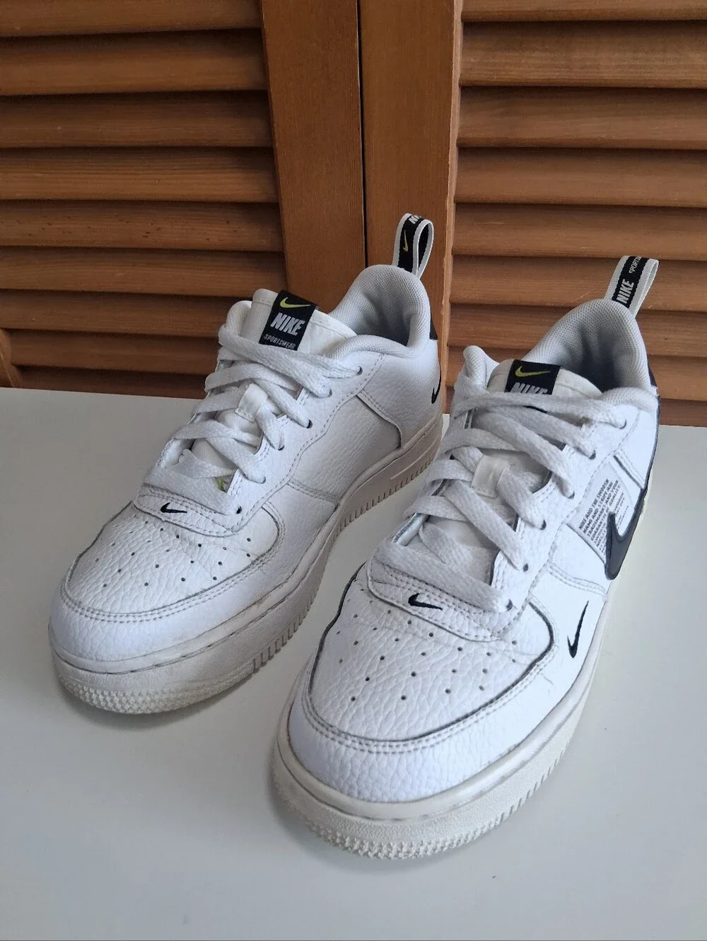 Nike Air Force 1 07 LV8 Utility Sneaker * Size: 5Y